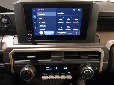 2024 Toyota Tacoma 2WD - Photo 18