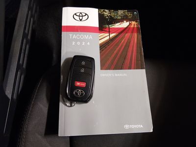 2024 Toyota Tacoma 2WD - Photo 15