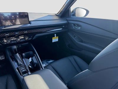 2026 Honda Accord Hybrid — photo 18 view