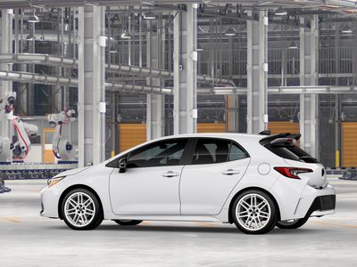2026 Toyota Corolla Hatchback - Photo 7