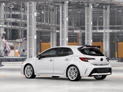 2026 Toyota Corolla Hatchback - Photo 8