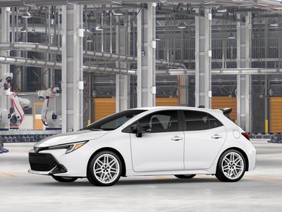2026 Toyota Corolla Hatchback - Photo 5