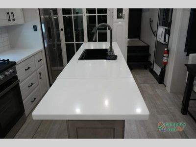 2026 Jayco Pinnacle - Photo 26