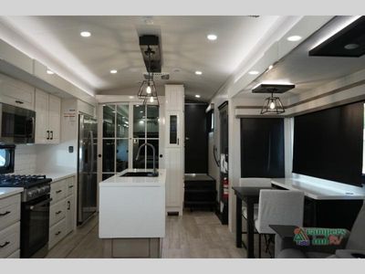 2026 Jayco Pinnacle - Photo 16