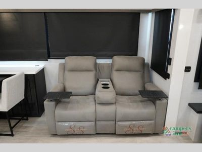 2026 Jayco Pinnacle - Photo 17