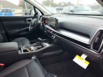 2025 Kia Sorento — photo 32 view