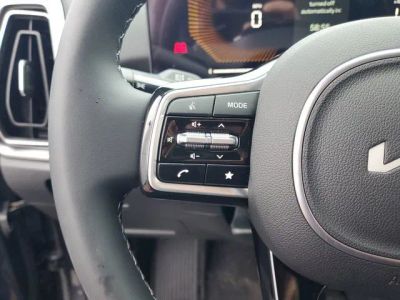 2025 Kia Sorento — photo 11 view
