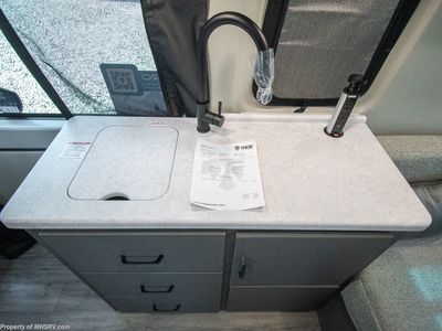 2026 Thor Motor Coach Tellaro Sport - Photo 9