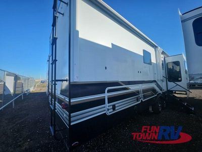 2026 Heartland Bighorn - Photo 6