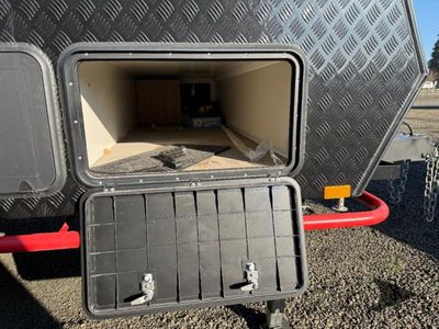 2025 BLACK SERIES Black Series Camper - Photo 10