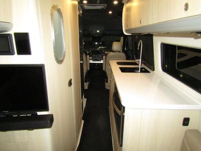2024 Airstream INTERSTATE - Photo 4