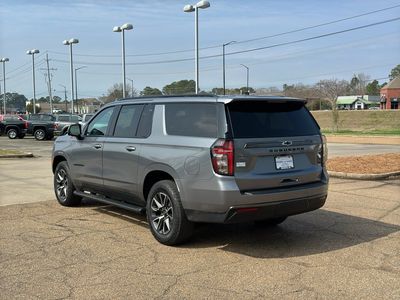 2022 Chevrolet Suburban - Photo 5