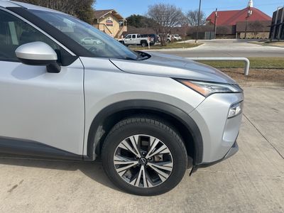 2023 Nissan Rogue — photo 12 view
