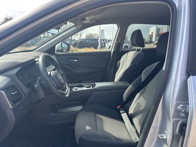 2023 Nissan Rogue — engine compartment view