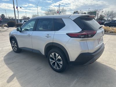 2023 Nissan Rogue — photo 8 view