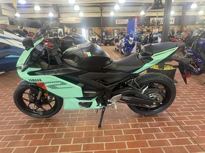 2026 Yamaha YZF-R3 - Photo 5