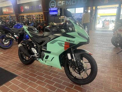 2026 Yamaha YZF-R3 - Photo 2
