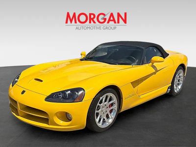 2005 Dodge Viper — rear three-quarter view
