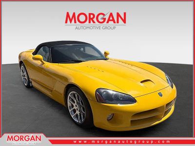 2005 Dodge Viper SRT10 in Viper Race Yellow — front three-quarter view