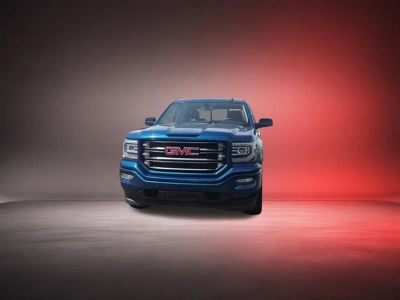 2018 GMC Sierra 1500 — rear three-quarter view