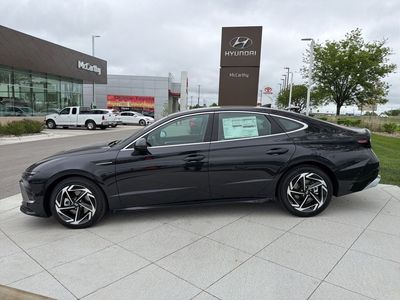 2026 Hyundai Sonata - Photo 2