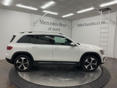 2026 Mercedes-Benz GLB — photo 8 view