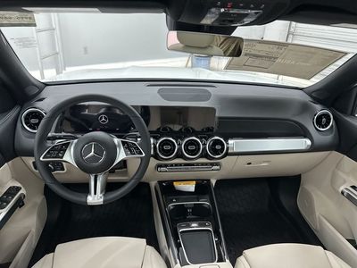 2026 Mercedes-Benz GLB — photo 21 view