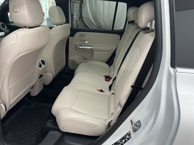 2026 Mercedes-Benz GLB — photo 23 view