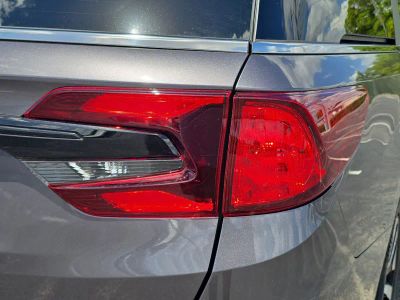 2026 Honda Odyssey — photo 8 view