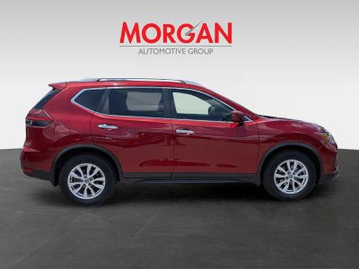 2019 Nissan Rogue — rear three-quarter view