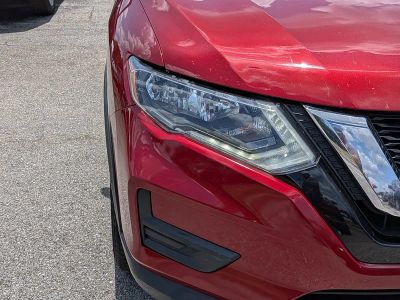 2019 Nissan Rogue — photo 10 view