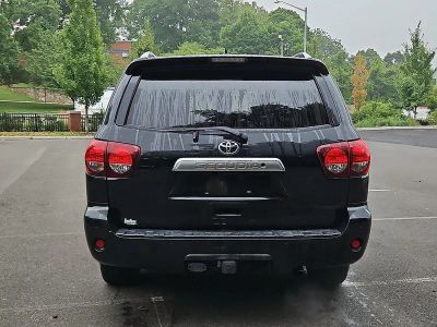 2018 Toyota Sequoia — detail view