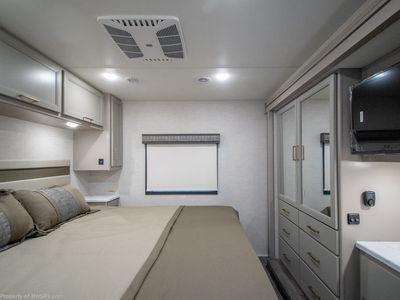 2026 Thor Motor Coach A.C.E. - Photo 29