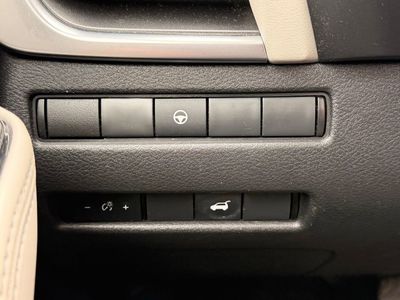 2021 Nissan Rogue SV - Photo 29