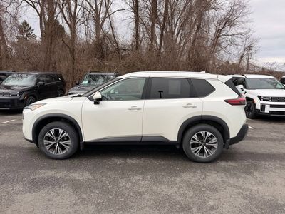 2021 Nissan Rogue SV - Photo 8