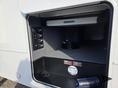 2026 Alliance RV Valor - Photo 8