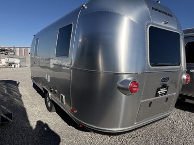 2026 Airstream WORLD TRAVELERUSA — photo 7 view