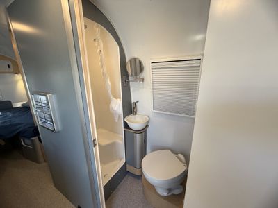 2026 Airstream WORLD TRAVELERUSA — photo 16 view