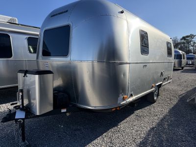 2026 Airstream WORLD TRAVELERUSA — rear three-quarter view