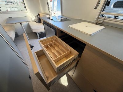 2026 Airstream WORLD TRAVELERUSA — photo 27 view