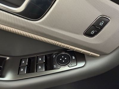 2026 Ford Explorer Active SUV EcoBoost I-4 - Photo 12