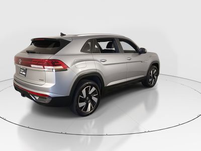 2025 Volkswagen Atlas Cross Sport — photo 7 view