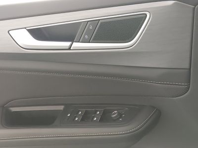 2025 Volkswagen Atlas Cross Sport — photo 19 view