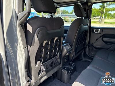 2022 Jeep Wrangler — photo 36 view