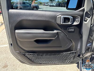 2022 Jeep Wrangler — photo 48 view
