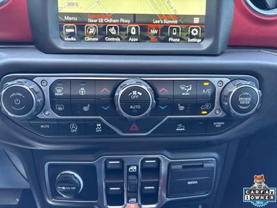 2022 Jeep Wrangler — photo 59 view