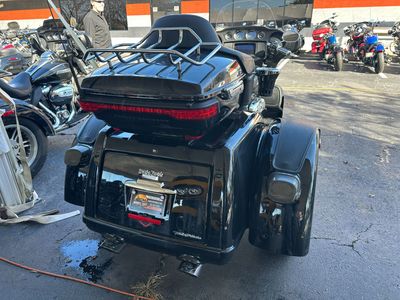 2022 Harley-Davidson Tri Glide Ultra - Photo 2