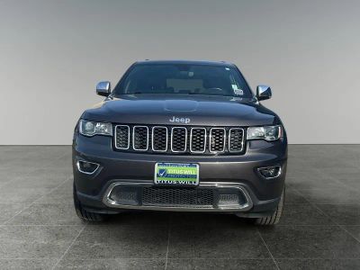 2019 Jeep Grand Cherokee — side profile view