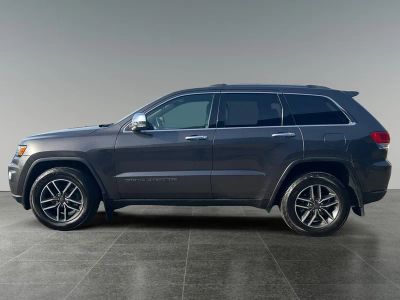 2019 Jeep Grand Cherokee — detail view