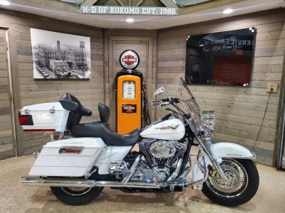 2007 Harley-Davidson® FLHR - Road King® — front three-quarter view